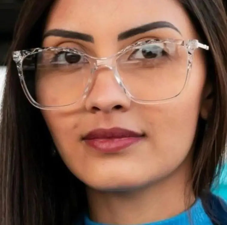 Óculos feminino retrô  geek